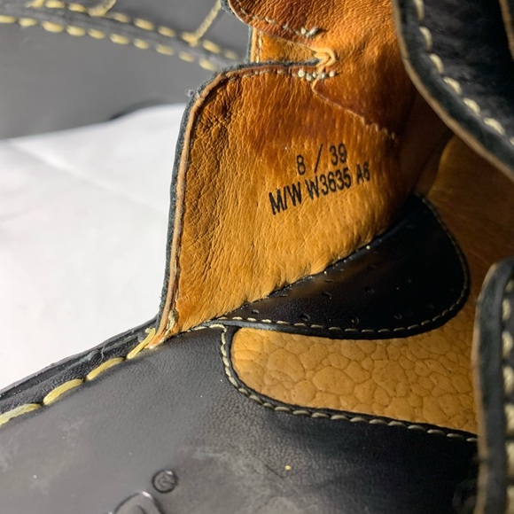 Born . Leather . - Picture 7 of 7